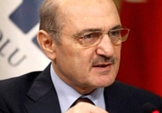 Arvadının qulağını kəsən şəxsin məhkəməsi başladı