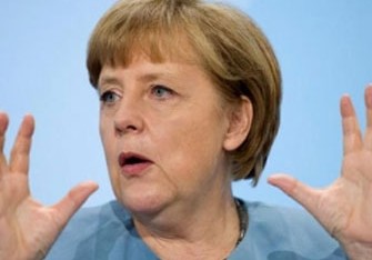 Merkel Putini sərt tənqid etdi