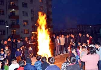Şərurda İlaxır çərşənbə adətləri