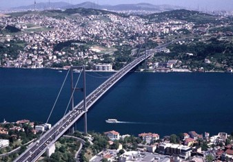 İstanbulun elektrik enerjisi təchizatı 80 faiz bərpa edilib