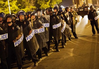 ABŞ-da iğtişaşlar: 100-dək polis xəsarət alıb