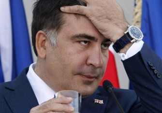 Saakaşvili ukraynalı nazirə istefa ərizəsi yazdırdı