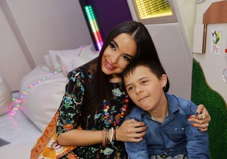 Leyla Əliyeva daun sindromlu uşaqlarla bir arada - Fotolar