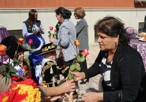 Binəqədi rayonunda Beynəlxalq Müəllimlər Günü qeyd edilib - Fotolar