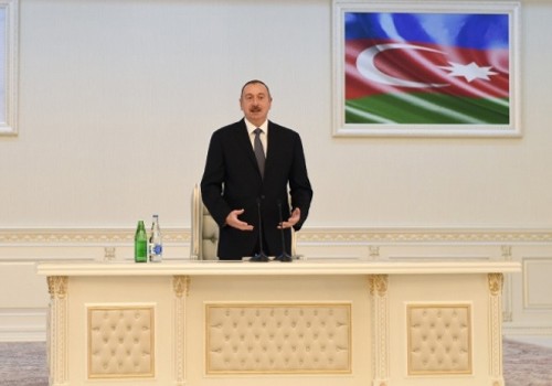 İlham Əliyev: “Azərbaycan dünyada nadir ölkələrdəndir ki, öz hesabına yaşayır”