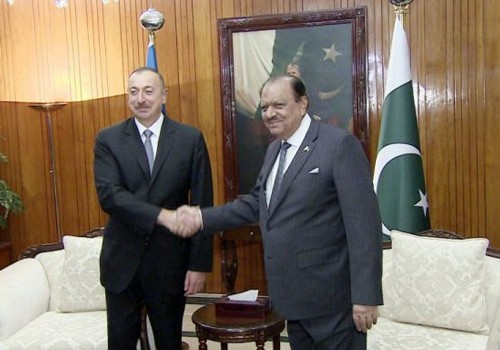 Prezident İlham Əliyev Pakistanın prezidenti və baş naziri ilə görüşüb
