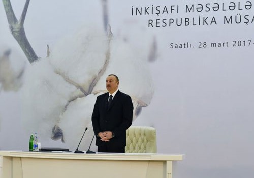 Azərbaycan prezidenti: "Pambıqçılığın inkişafı üçün yüz milyonlarla dollar xərcləmişik və xərcləyəcəyik"