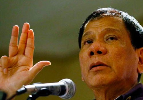 Filippinin prezidenti Donald Trampı "praqmatik mütəfəkkir" adlandırıb