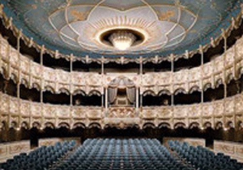 Musiqili Teatrın may ayı üçün repertuarı açıqlanıb