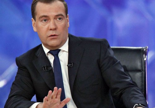 Dmitri Medvedev: “QDİƏT ölkələri arasında ticarət dövriyyəsinin həcmi artırılmalıdır”