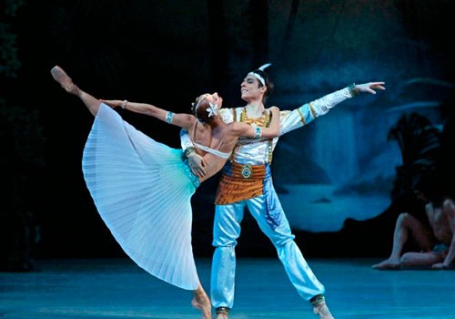 Timur Əsgərov “Bayaderka” baletində Solor rolunda çıxış edəcək