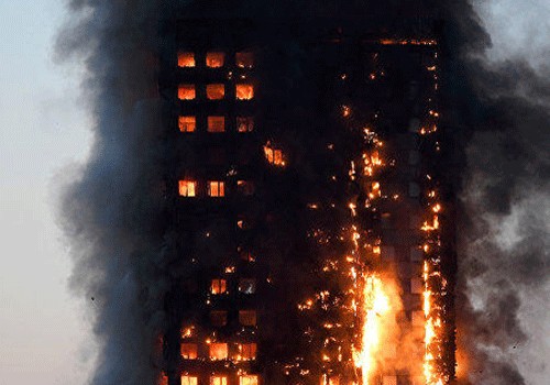 Londonda 24 mərtəbəli binada yanğın: 6 ölü, 50 yaralı