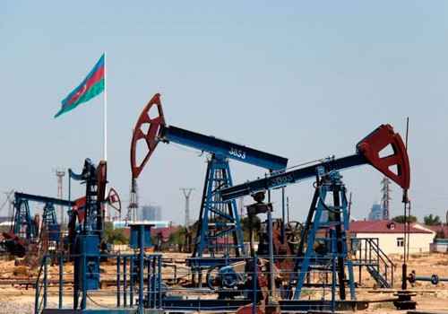 Azərbaycan "Russneft"dən neft hasilatını azaltmağı istəməyib