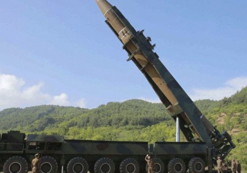 Şimali Koreya ikinci qitələrarası ballistik raketini uğurla sınaqdan keçirib