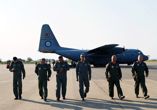 Türkiyəli hərbi pilotlar Azərbaycana gəlib