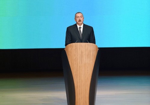 Prezident İlham Əliyev: Biz neft gəlirlərini çox şəffaf şəkildə qoruyuruq
