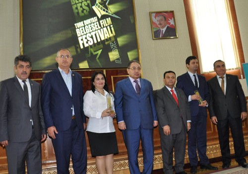 BDU-da Türk Dünyası Sənədli Filmlər Festivalının açılışı olub