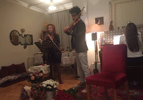 Türkiyəli opera ifaçısının evində konsert - Fotolar 