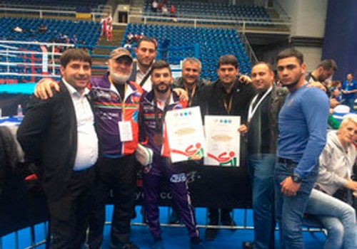 Azərbaycan kikboksçusu ilk dəfə K-1 növündə dünya çempionu olub