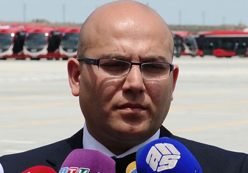 Vüsal Kərimli: "Piyada səkiləri və dayanacaq yerləri zəbt edilib"