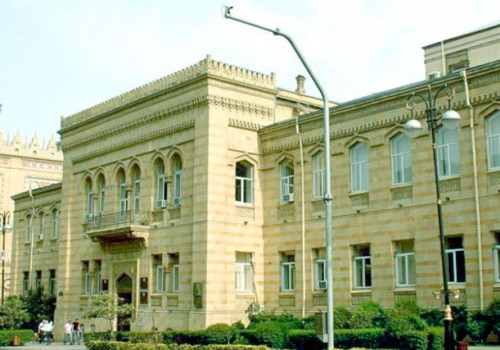 Həmid Araslı və Nəsimi irsinin tədqiqi