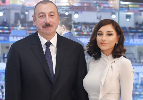 Prezident İlham Əliyev və birinci xanım Mehriban Əliyeva Bakıda bədii gimnastika üzrə 37-ci dünya çempionatının açılış mərasimində iştirak edirlər