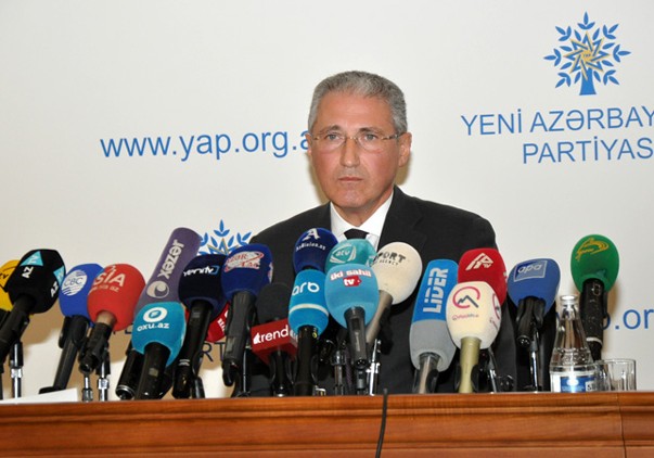 Ekologiya və Təbii Sərvətlər naziri Muxtar Babayev mətbuat konfransı keçirib - Fotolar