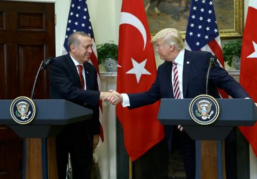 Donald Tramp: "Ümid edirəm, Türkiyə ilə S-400 problemini həll edəcəyik"