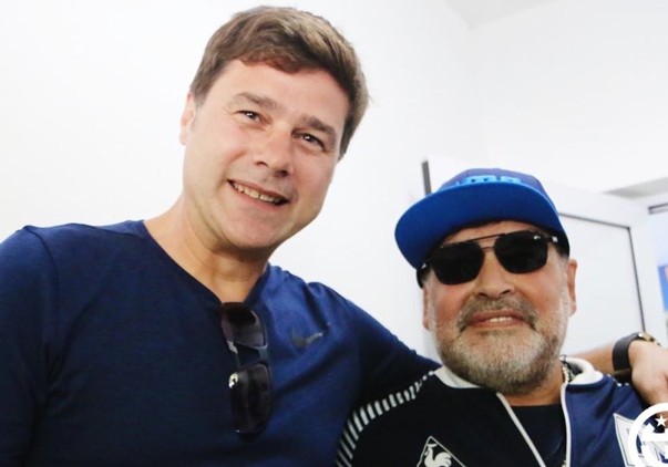 Argentinaya getdi, Maradona ilə görüşdü