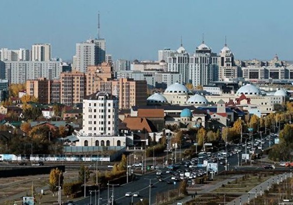 Nur-Sultan və Almatıda insanların evdən çıxışına qadağa qoyulub