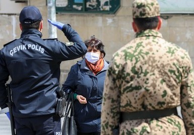 Hamı tətbiq edilən qaydalara riayət etməlidir