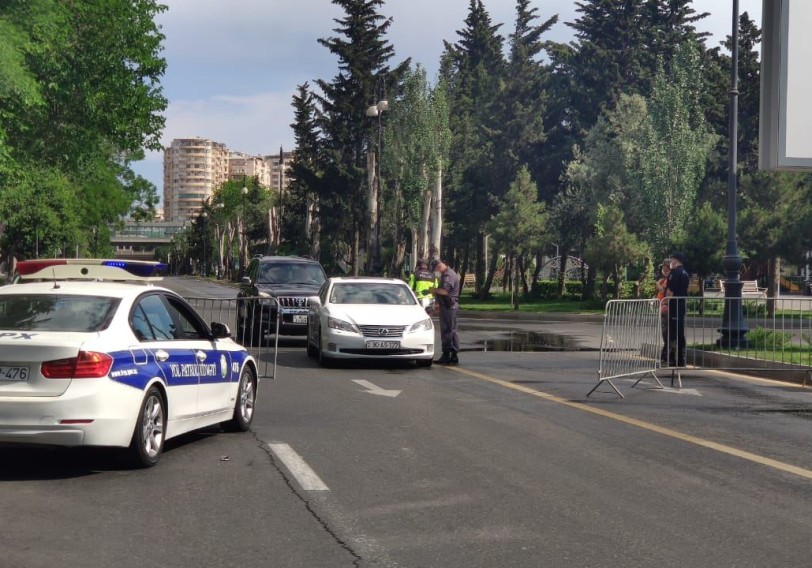 Sərtləşdirilmiş karantin rejimini pozan 900 nəfər cərimələnib