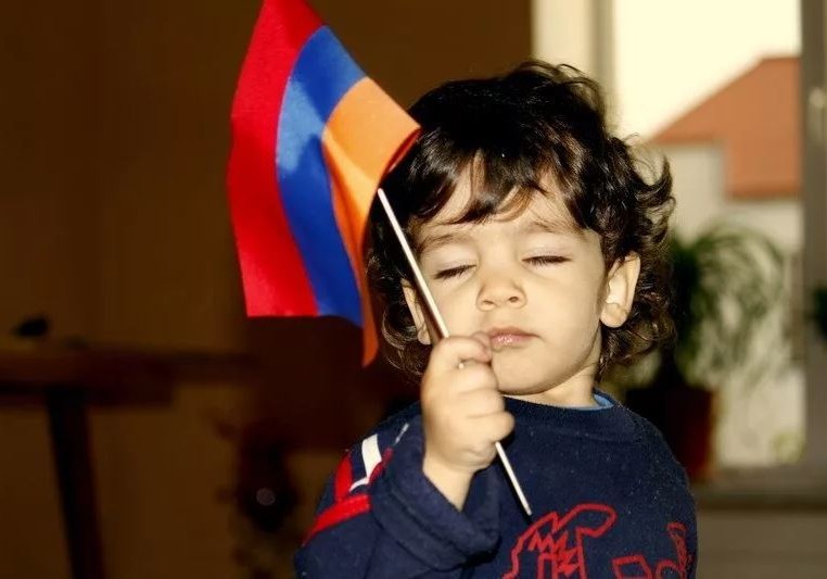 Ermənistanda koronavirus uşaqlar arasında da yayılır
