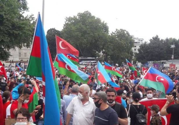Türkiyədəki bütün soydaşlarımız Azərbaycan dövlətinin yanındadır