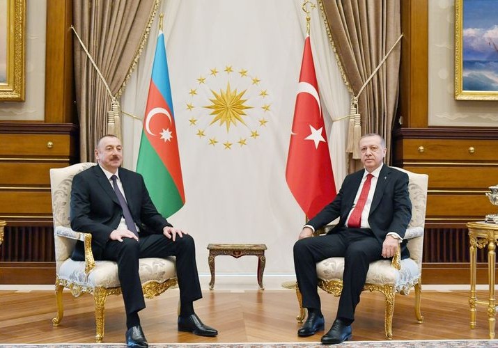 Prezident İlham Əliyev Ərdoğana zəng edib: "Azərbaycan qardaş ölkəyə hər cür yardım göstərməyə hazırdır"