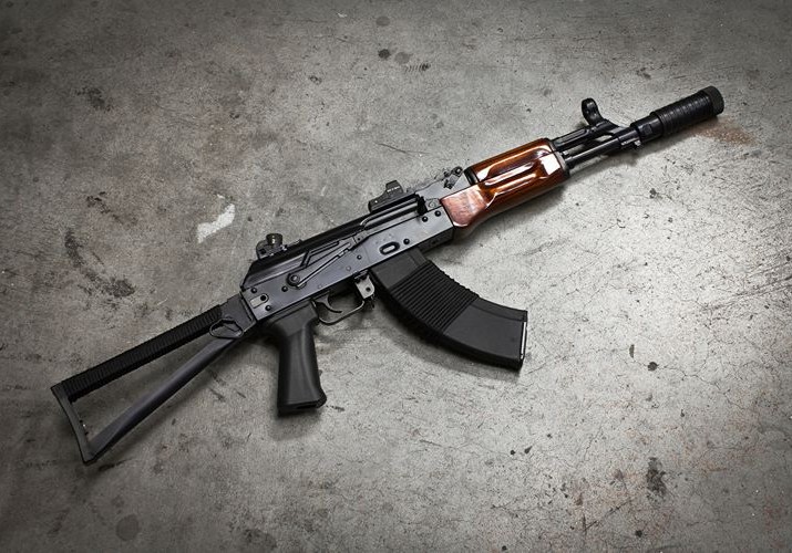 Bakıda məktəbdən "AK-74" avtomatı oğurlanıb