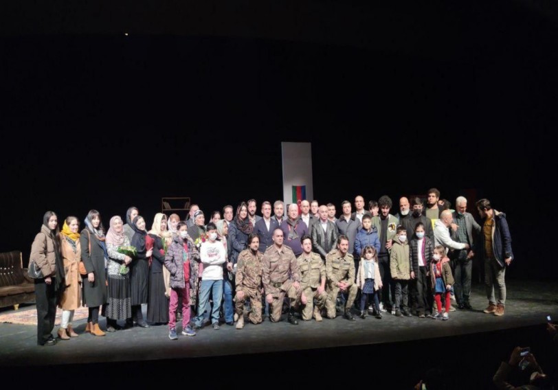 Akademik Musiqili Teatrının kollektivi Fəcr Beynəlxalq Teatr Festivalında çıxış edib - FOTO