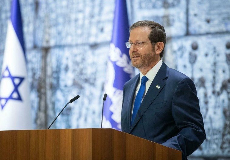 İsrail Prezidenti: "Azərbaycana səfər etməkdən böyük şərəf duyuram"
