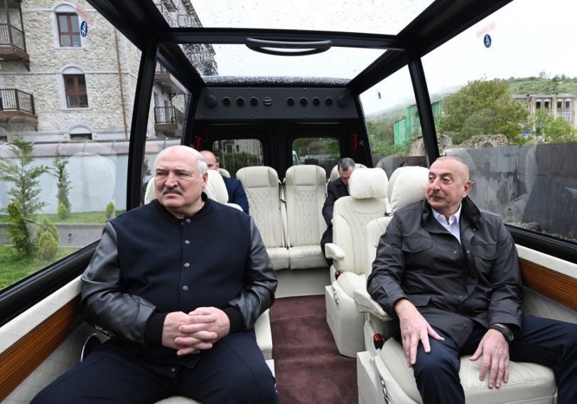 Lukaşenko Füzuli və Şuşada