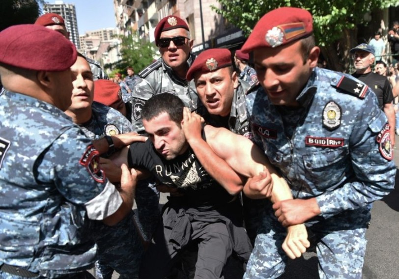 Vətəndaş müharibəsi astanasında