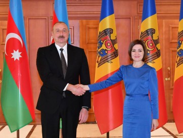 İlham Əliyev Kişineuda Moldova prezidenti Maya Sandu ilə görüşüb - FOTOLAR