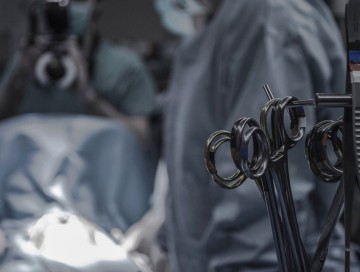 Robot cərrah sidik kisəsinin ilk transplantasiyasını həyata keçirəcək