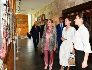 Azərbaycanın və İsrailin birinci xanımları Qala Arxeoloji-Etnoqrafik Muzey Kompleksində olublar