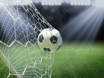 Futbolçularımız niyə qol vura bilmirlər?