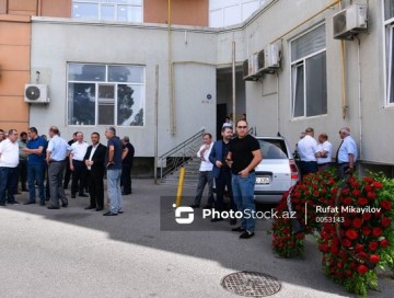 Əməkdar artist Elxan Qasımov ilə vida mərasimi keçirilir - FOTO