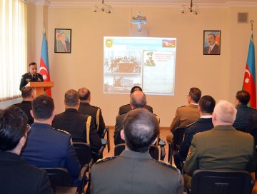 Hərbi attaşelər Heydər Əliyev adına Hərbi İnstitutu ziyarət ediblər