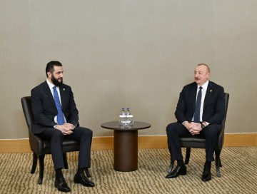 Əhməd Əl Şaraa Bakıya dəvət edildi